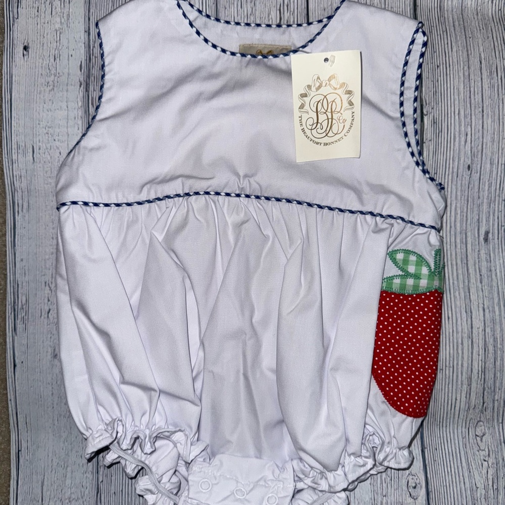 The Beaufort bonnet company strawberry bubble NWT 18-24m